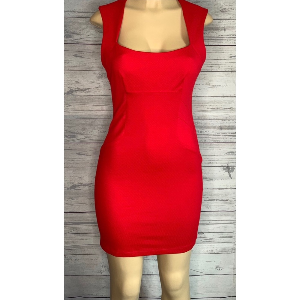 B. Darlin Cut Out Back Sheath Dress Sz 9/10